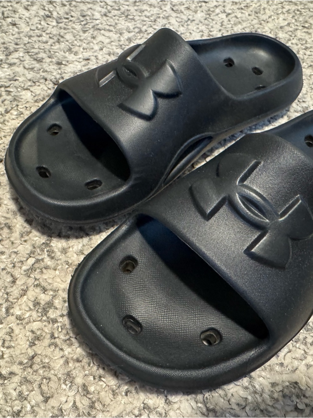 Under Armour slide sandals, black, women’s 8